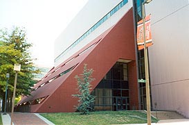 [photo, Bard Building, Harbor Campus, Baltimore City Community College, 600 East Lombard St., Baltimore, Maryland]