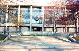 [photo, Robert C. Murphy Courts of Appeal Building, Annapolis, Maryland]